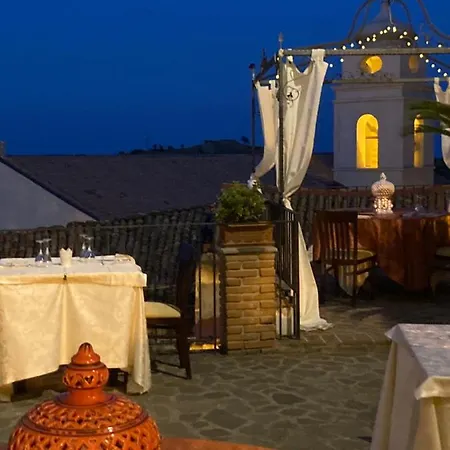 Palazzo Dei Poeti Hotel 3*