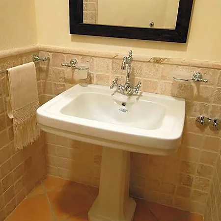 Palazzo Dei Poeti Hotel 3*