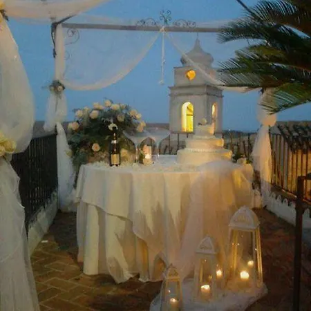Hotel Palazzo Dei Poeti 3*