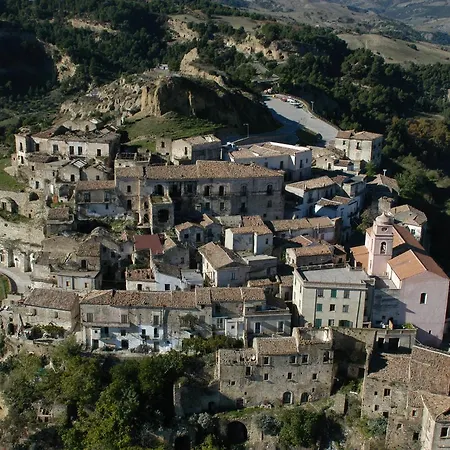 Palazzo Dei Poeti 3* Tursi