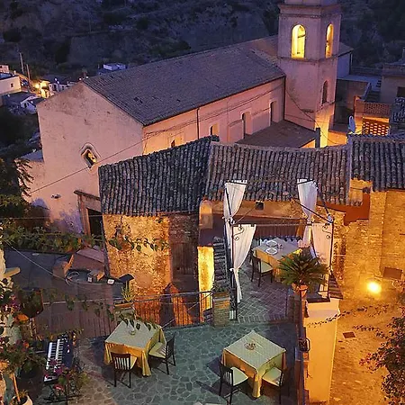 Palazzo Dei Poeti Tursi