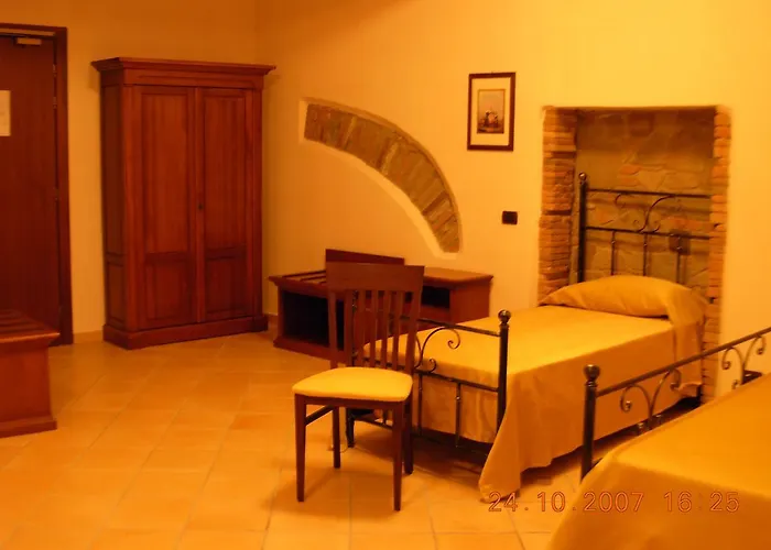 Palazzo Dei Poeti Hotel 3*