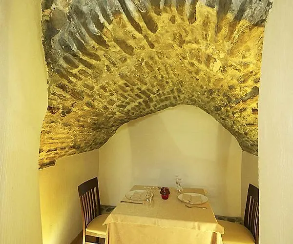 Palazzo Dei Poeti Hotel 3*